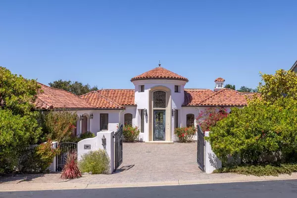 5 Fairway CT, Seaside, CA 93955