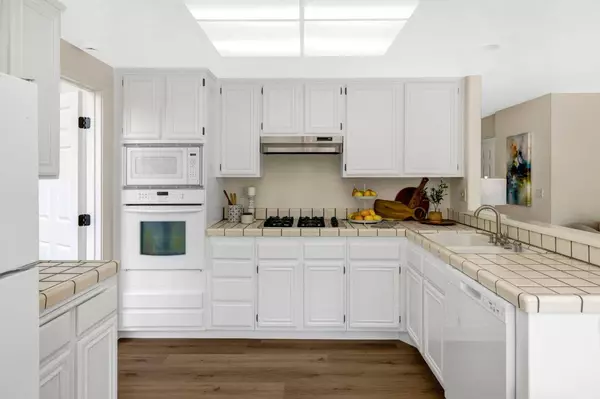 288 Sirena Del Mar RD, Marina, CA 93933