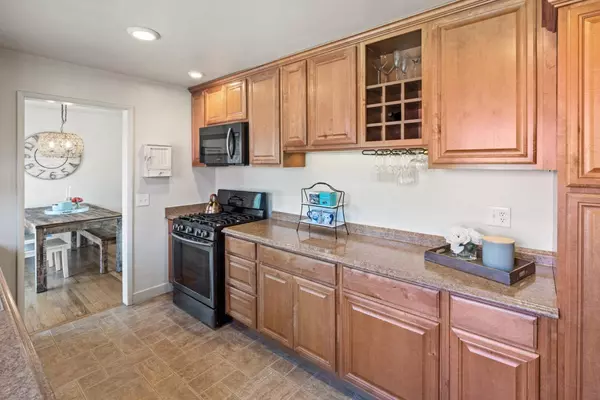 1950 Lincoln ST, Seaside, CA 93955