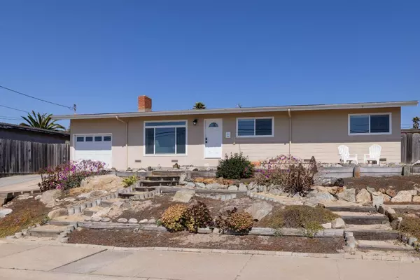 1950 Lincoln ST, Seaside, CA 93955