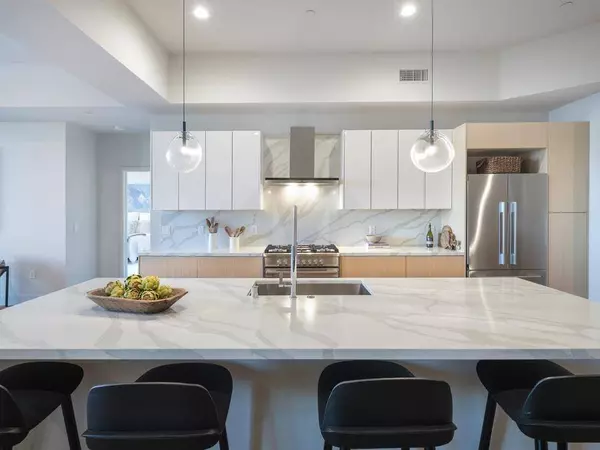 542 Lighthouse AVE 301, Pacific Grove, CA 93950