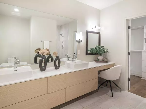 542 Lighthouse AVE 301, Pacific Grove, CA 93950