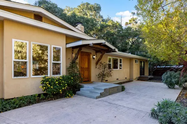 1166 Josselyn Canyon RD, Monterey, CA 93940