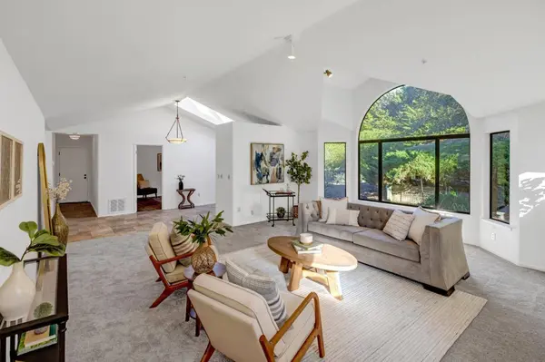 25460 Boots RD, Monterey, CA 93940