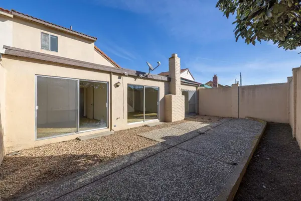 316 Quintero CIR, Salinas, CA 93906