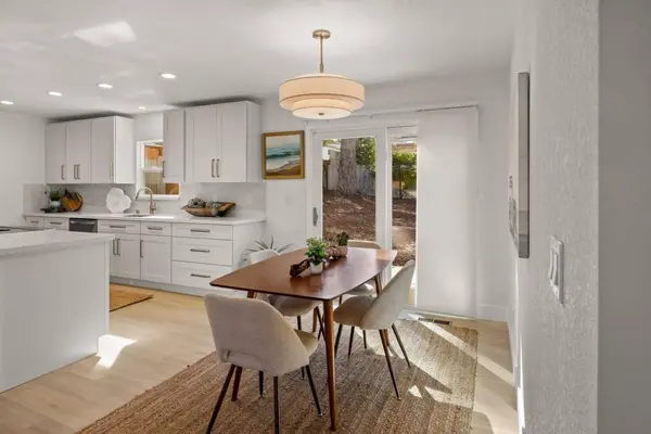 721 Oak ST, Monterey, CA 93940