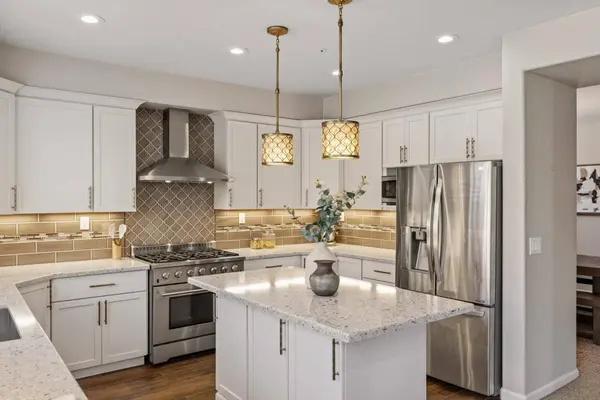 345 Chardonnay DR, Salinas, CA 93906