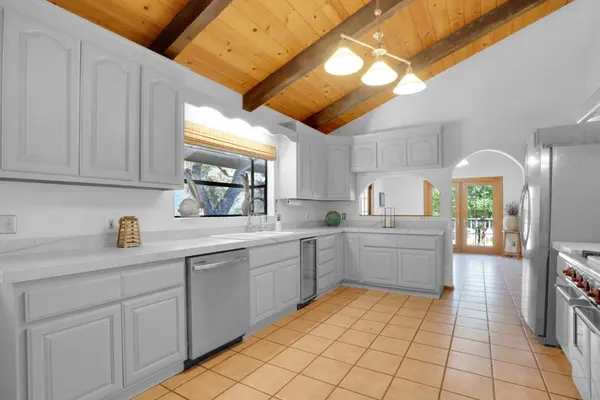19235 Cachagua RD, Carmel Valley, CA 93924