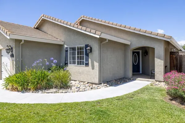 750 Ruger CT, Hollister, CA 95023