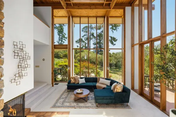 88A Corona RD, Carmel Highlands, CA 93923