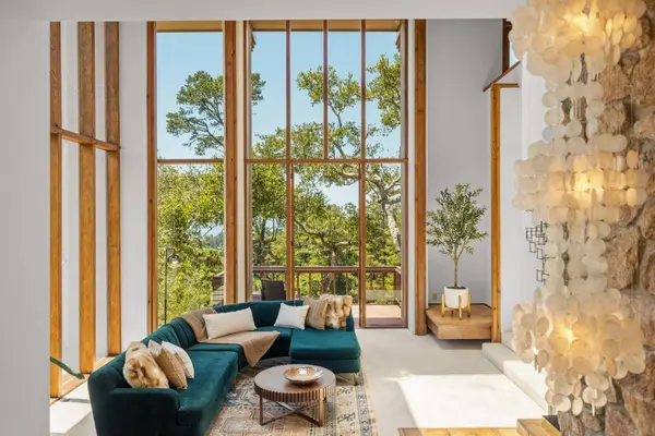 88A Corona RD, Carmel Highlands, CA 93923
