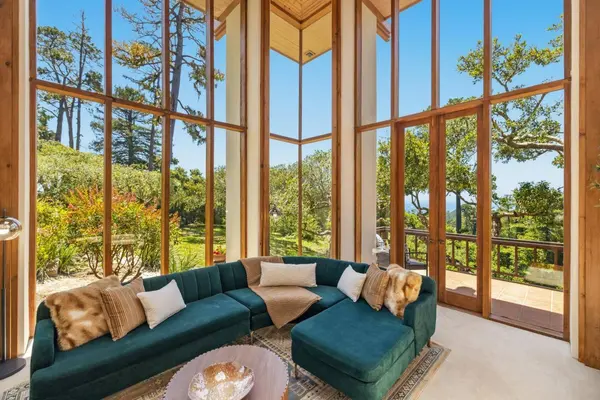 88A Corona RD, Carmel Highlands, CA 93923