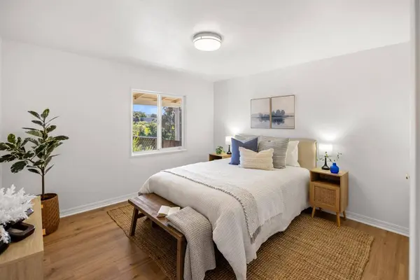 870 Portola DR, Del Rey Oaks, CA 93940