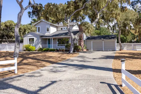 485 Grove Acre AVE