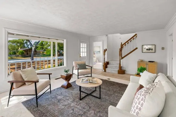 485 Grove Acre AVE, Pacific Grove, CA 93950