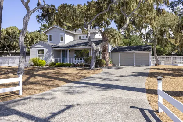 485 Grove Acre Avenue