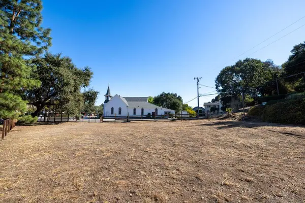 17205 Monterey RD, Morgan Hill, CA 95037