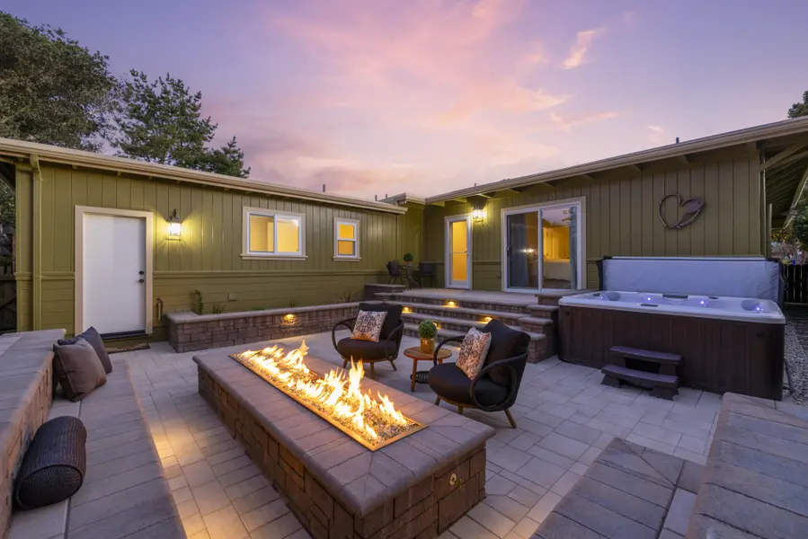 668 Alice Street, Monterey, CA 93940