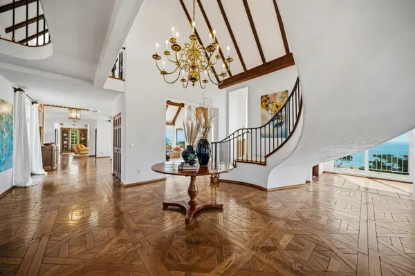 3205 Ballantrae Ln, Pebble Beach, CA 93953-3606