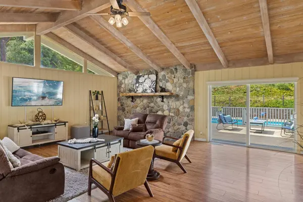 13525 Paseo Terrano, Salinas, CA 93908