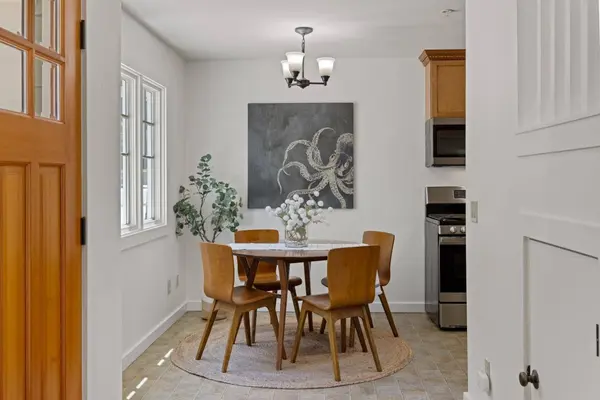 180 Central AVE, Pacific Grove, CA 93950