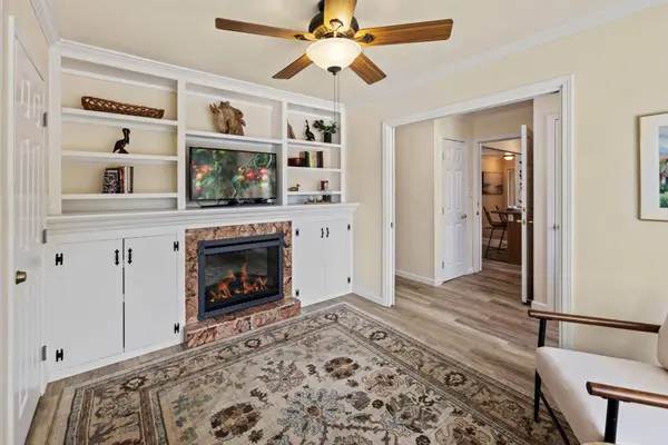 1255 Josselyn Canyon RD, Monterey, CA 93940