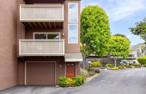 1037 Highland St #A, Seaside, CA 93955-6120