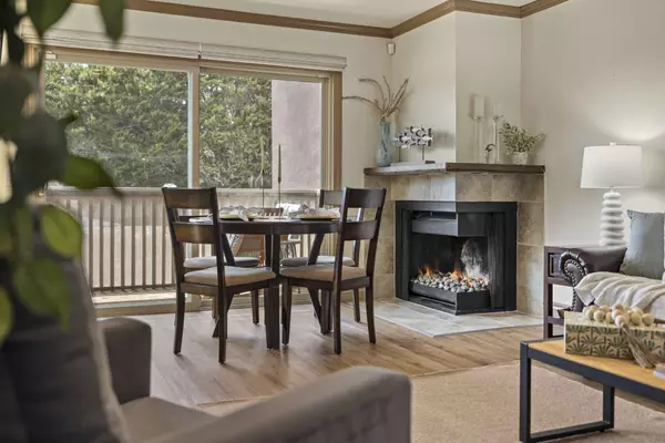 1037 Highland St #A, Seaside, CA 93955-6120