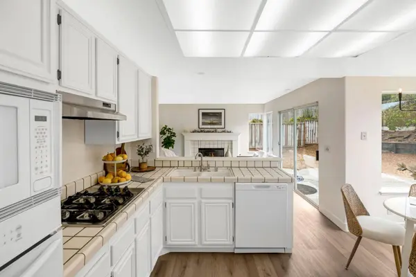 288 Sirena Del Mar RD, Marina, CA 93933