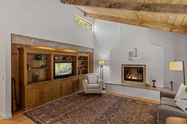 11660 Mccarthy RD, Carmel Valley, CA 93924