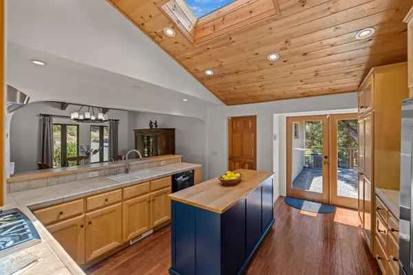 11660 Mccarthy RD, Carmel Valley, CA 93924