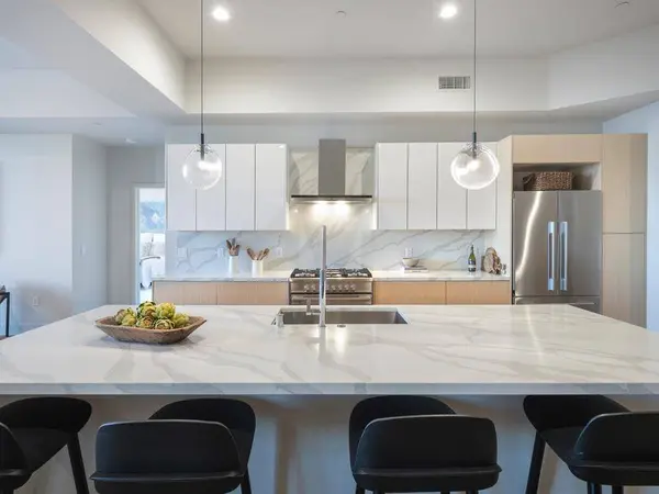 542 Lighthouse AVE 301, Pacific Grove, CA 93950