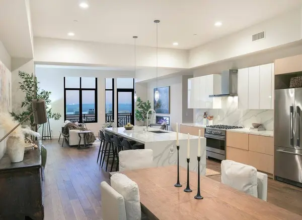 542 Lighthouse AVE 301, Pacific Grove, CA 93950