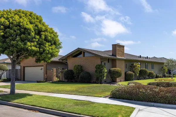 981 Sierra Madre DR, Salinas, CA 93901