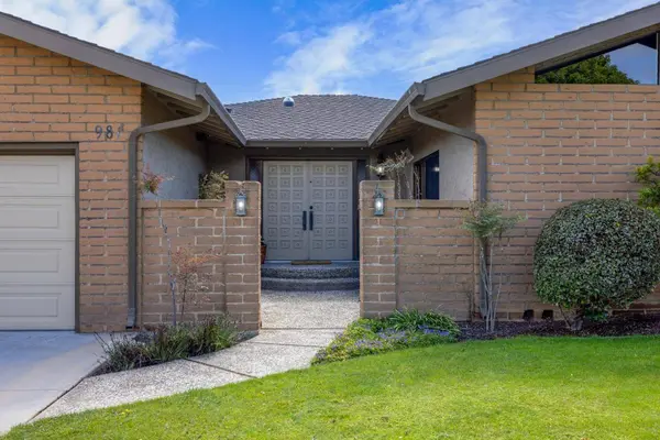 981 Sierra Madre DR, Salinas, CA 93901