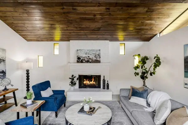 981 Sierra Madre DR, Salinas, CA 93901