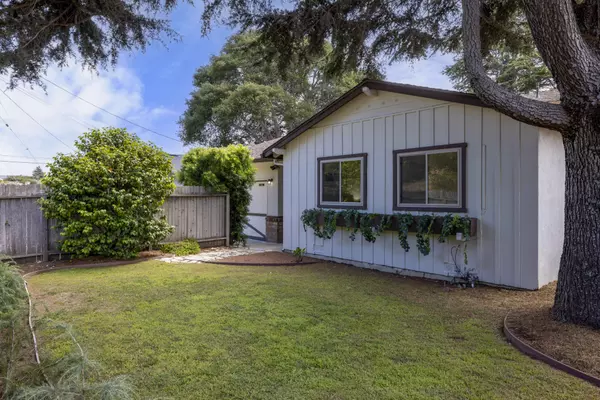 3370 Rio Rd, Carmel-by-the-sea, CA 93923-9012