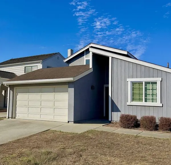 424 Brighton ST, Salinas, CA 93907