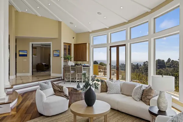 122 Zanzibar Dr, Aptos, CA 95003-5541