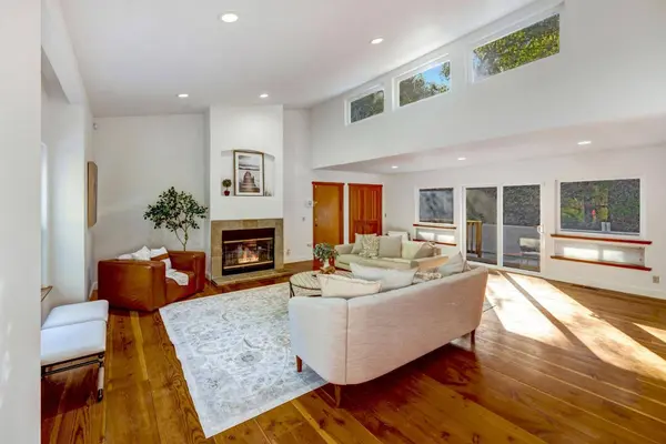 1166 Josselyn Canyon RD, Monterey, CA 93940