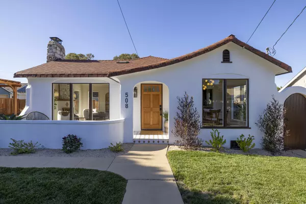 508 4th St, Pacific Grove, CA 93950-4609