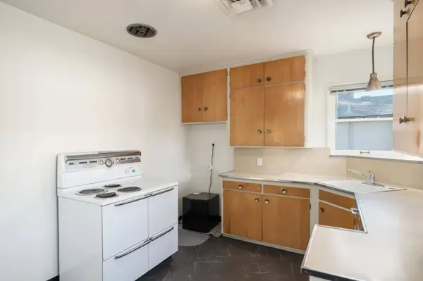 1543 N Thorne AVE, Fresno, CA 93728