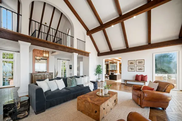 3205 Ballantrae Ln, Pebble Beach, CA 93953-3606
