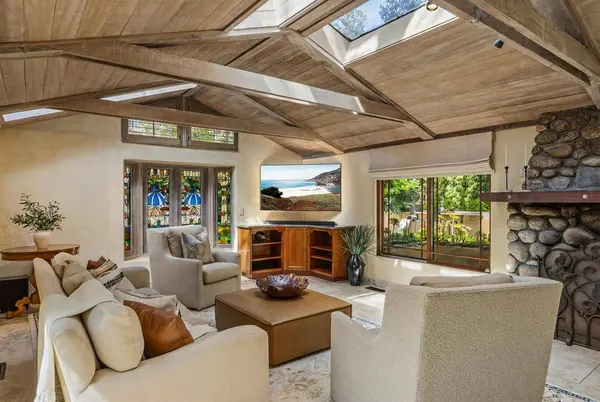 0 SW Santa Rita 4 SW of Ocean ST, Carmel, CA 93923