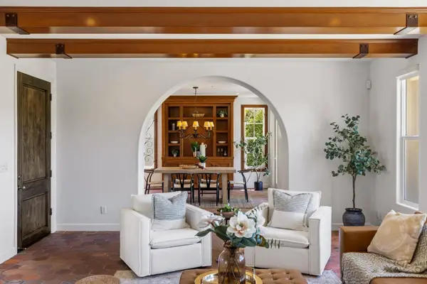 302 Pasadera DR, Monterey, CA 93940