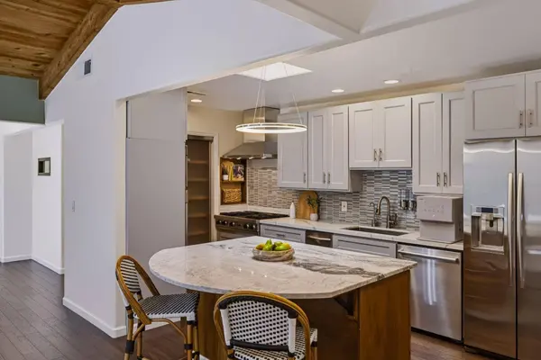10148 Blue Larkspur, Monterey, CA 93940