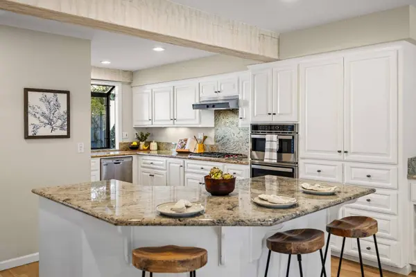28063 Heron CT, Carmel, CA 93923