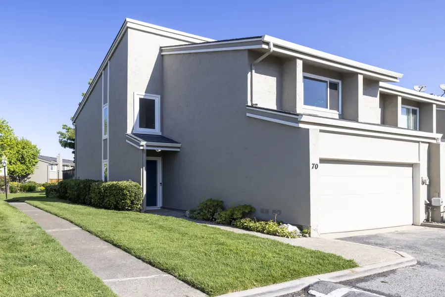 345 Coleridge Drive #70, Salinas, CA 93901