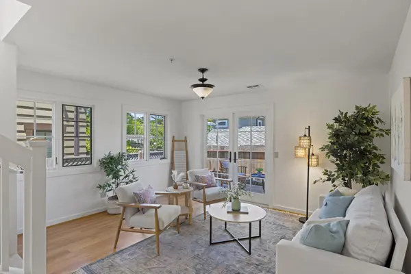 180 Central Avenue, Pacific Grove, CA 93950