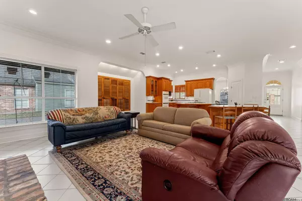 12760 Roan Ave, Baton Rouge, LA 70810